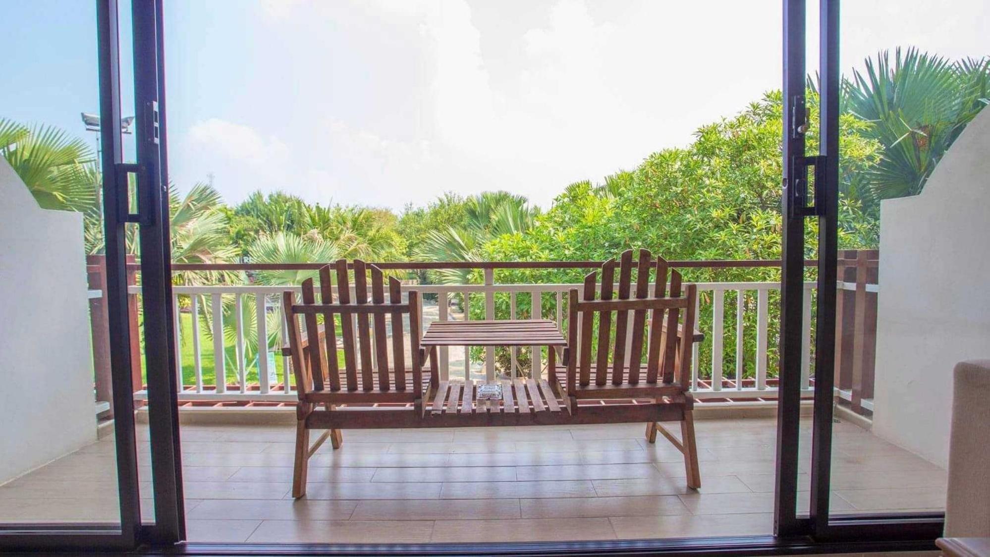 Chawalun Resort Don Tum Exterior foto