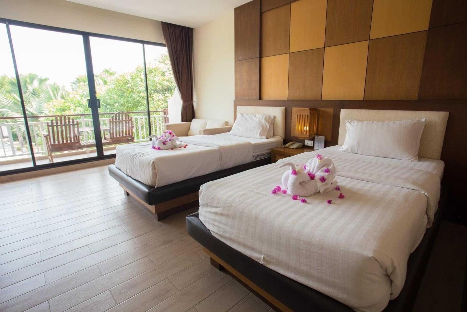 Chawalun Resort Don Tum Exterior foto